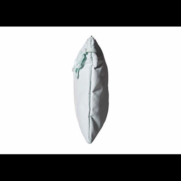 Brand new Herschel Adler Bag in Glacier - Picture 3 of 8